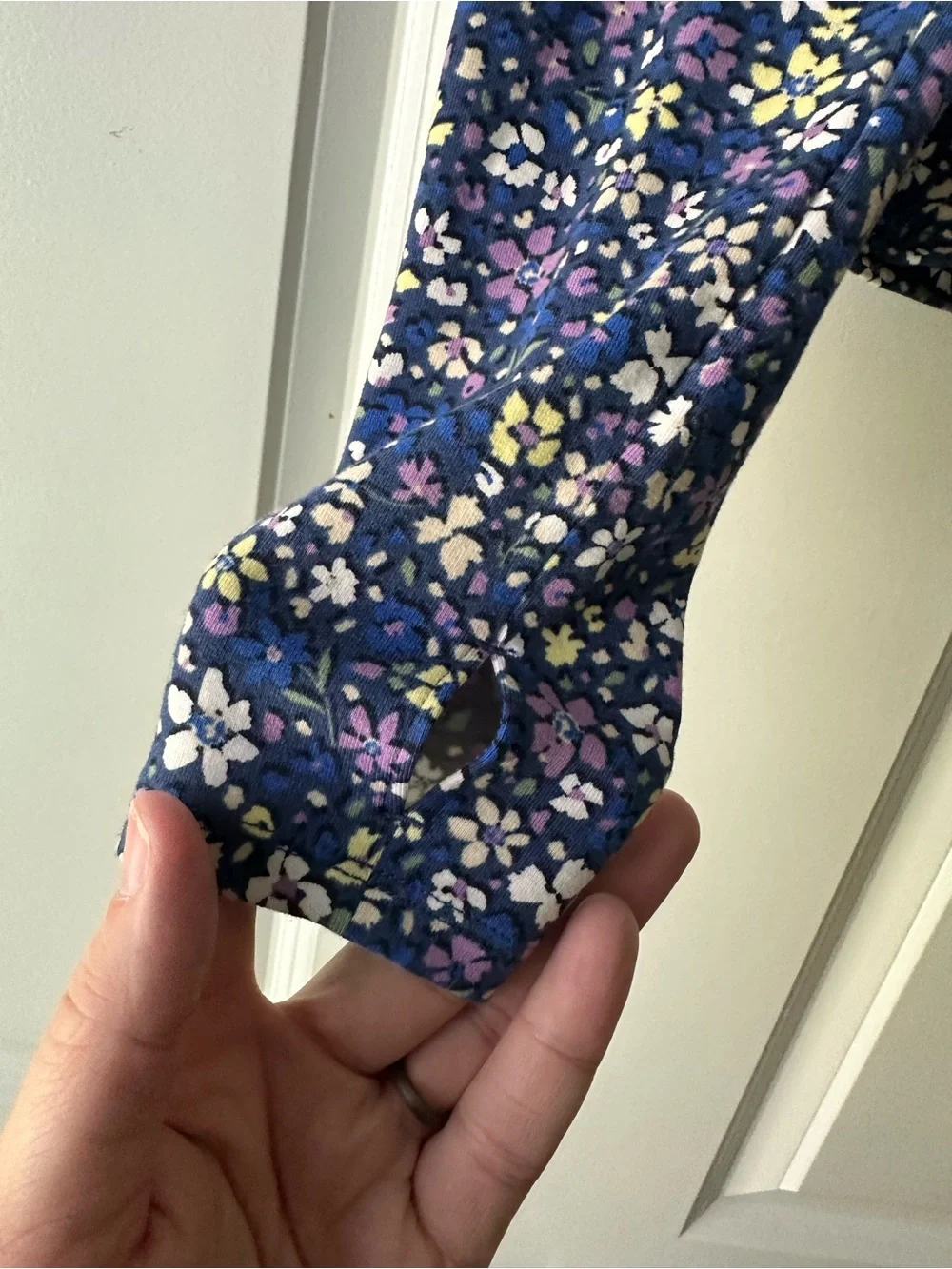 Girls XL Old Navy Navy Floral Mock Neck Long-Sleeve Top